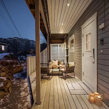 Διαμέρισμα Bright And Modern 2-bed With Parking, Bbq And *