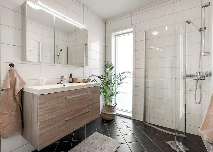 Διαμέρισμα Bright And Modern 2-bed With Parking, Bbq And *