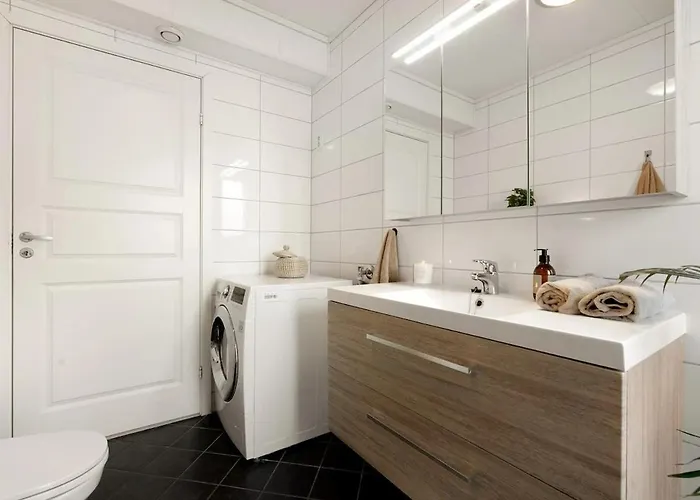 Bright And Modern 2-bed With Parking, Bbq And Daire