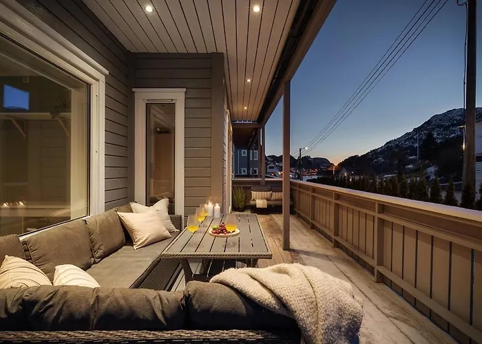 Bright And Modern 2-bed With Parking, Bbq And